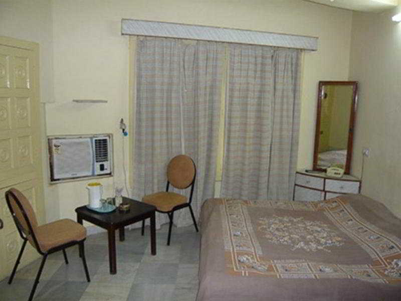 Tripli Hotels Shambhu Villas Udaipur Exterior foto
